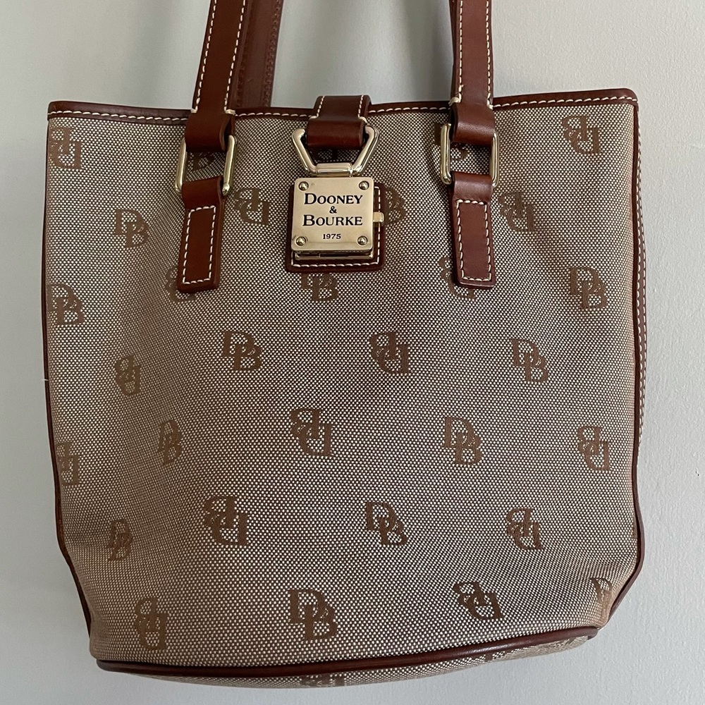 Vintage Dooney & Burke Bucket Bag